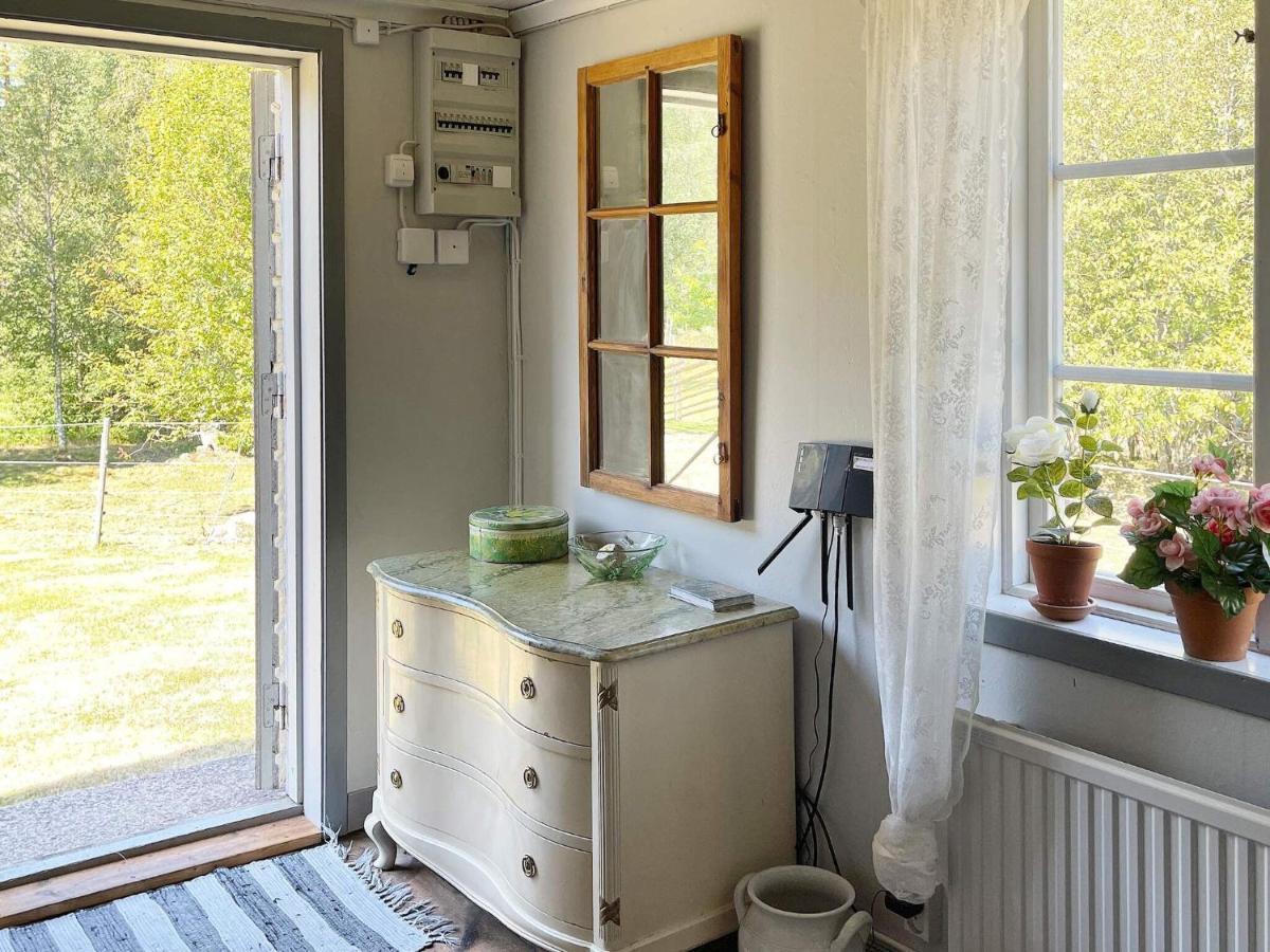 4 Person Holiday Home In Furuby Экстерьер фото