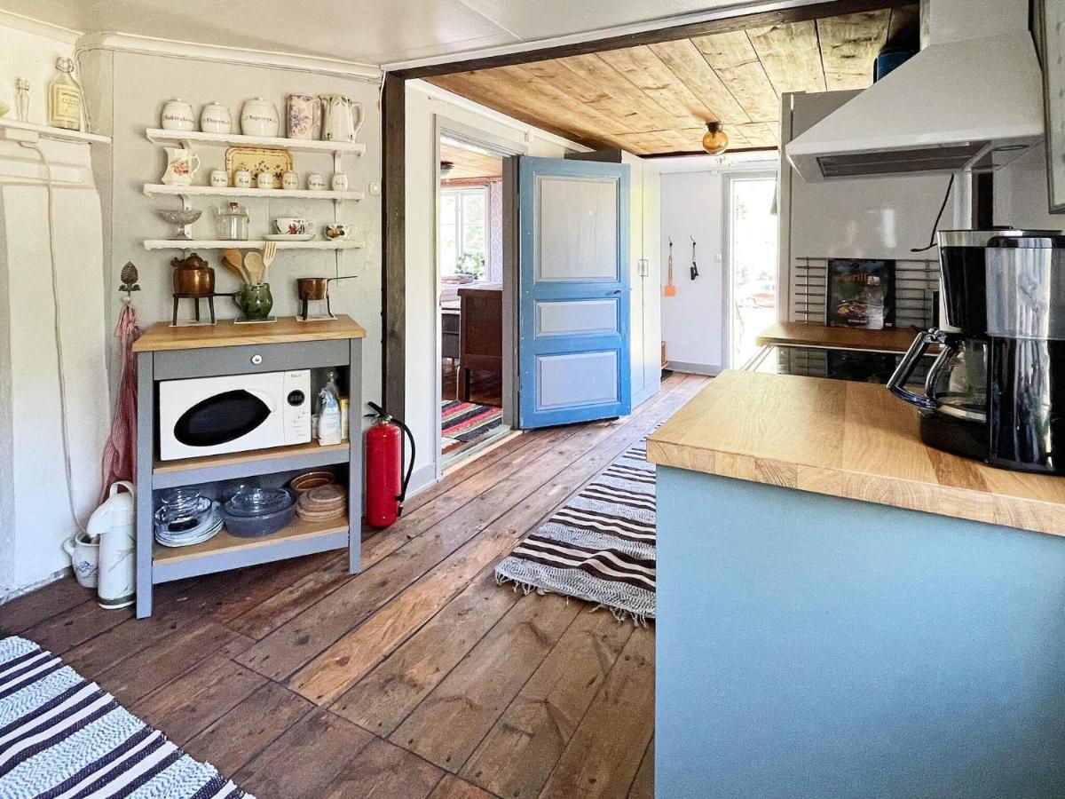 4 Person Holiday Home In Furuby Экстерьер фото